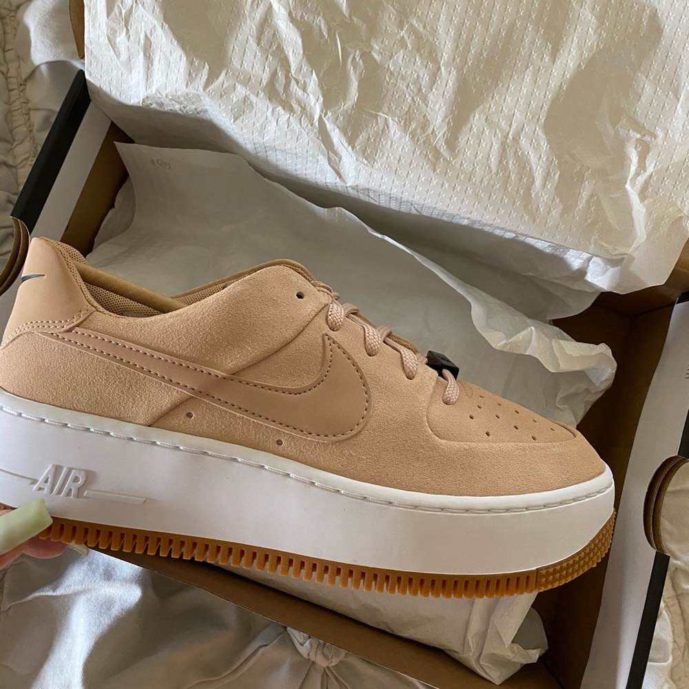 AF1 SAGE LOW